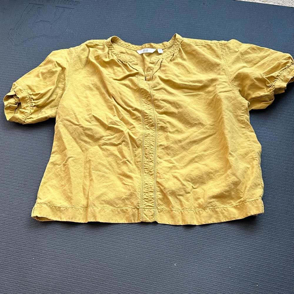 💜5 for $25 Uniqlo Mustard Yellow Women's Blouse